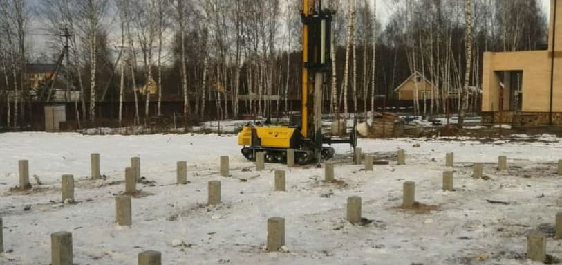 Фундамент на забивных ЖБ сваях