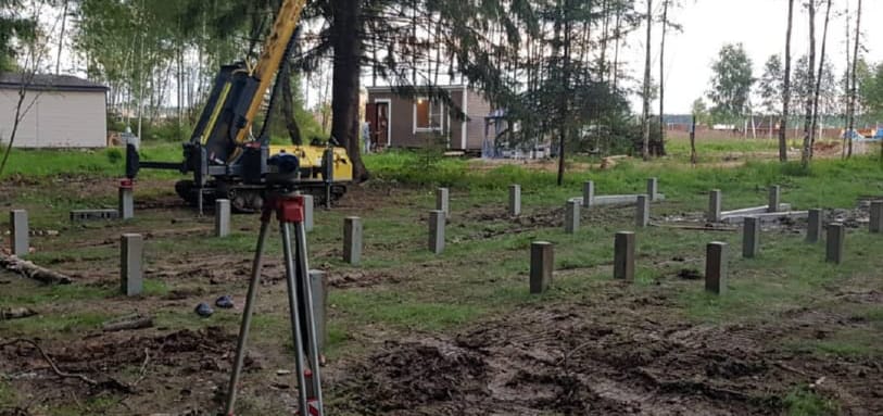 Фундамент на забивных ЖБ сваях